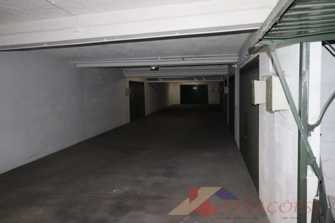 Apartamento T4 para Venda em Pombal Foto 27