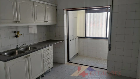 Apartamento T4 para Venda em Pombal