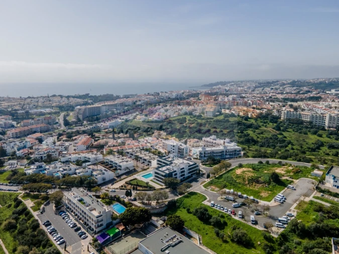 Apartamento T2 para Venda em Albufeira e Olhos de Água Foto 13