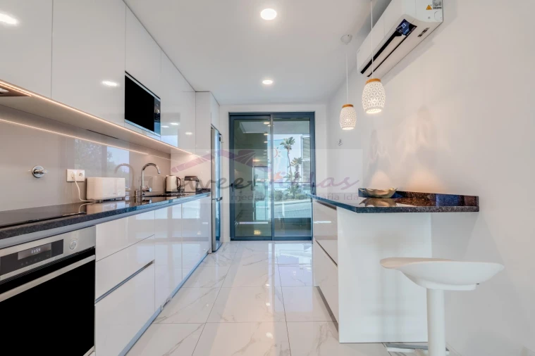 Apartamento T2 para Venda em Albufeira e Olhos de Água Foto 17