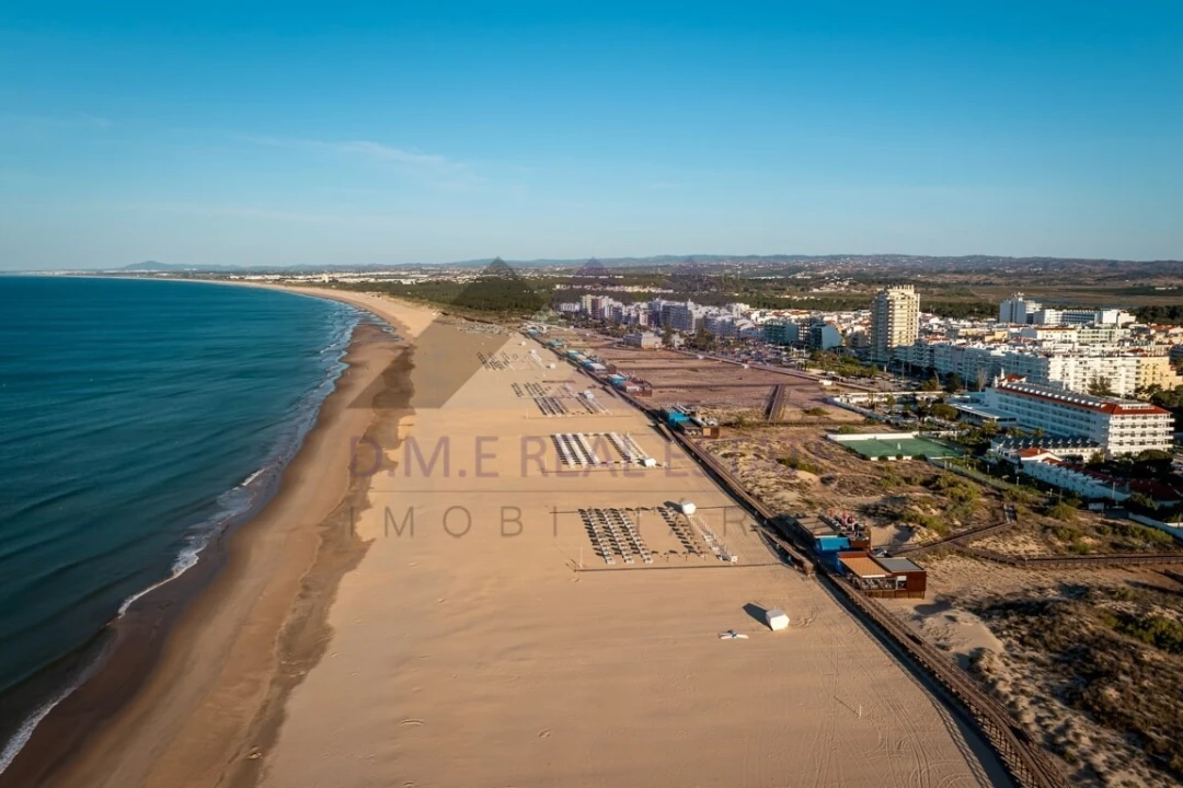 Apartamento T2 para Venda em Monte Gordo Foto 1