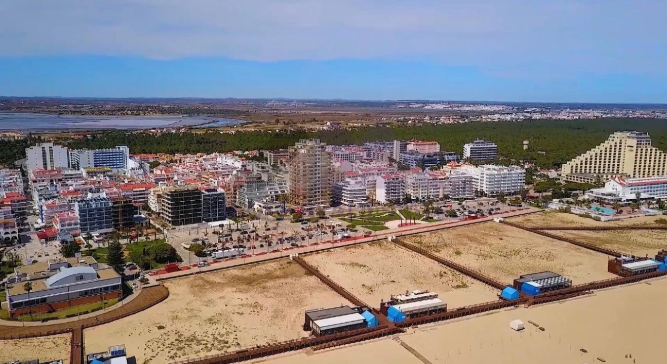 Apartamento T2 para Venda em Monte Gordo Foto 23