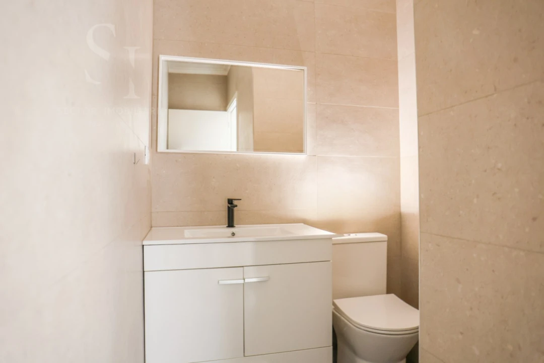 Apartamento T2 para Venda em Mafamude e Vilar do Paraíso Foto 10