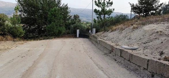 Terreno para Venda em Rio Torto e Lagarinhos