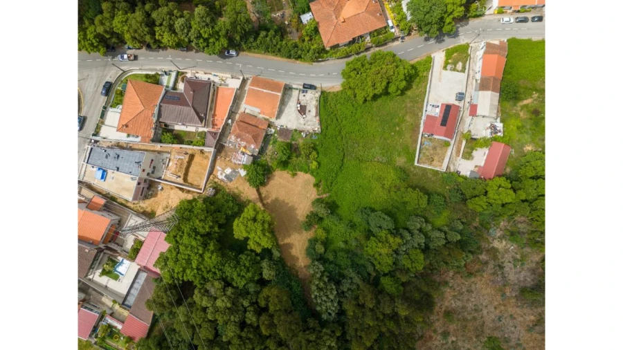 Terreno para Venda em Fânzeres e São Pedro da Cova Foto 7