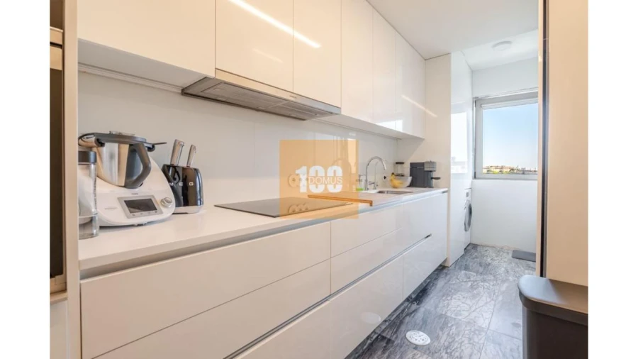 Apartamento T2 para Venda em Aldoar, Foz do Douro e Nevogilde Foto 17
