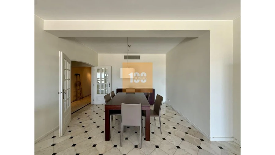 Apartamento T4 para Arrendamento em Cedofeita, Santo Ildefonso, Sé, Miragaia, São Nicolau e Vitória Foto 16