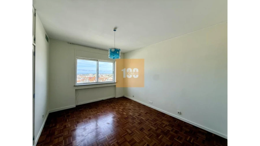 Apartamento T4 para Arrendamento em Cedofeita, Santo Ildefonso, Sé, Miragaia, São Nicolau e Vitória Foto 35
