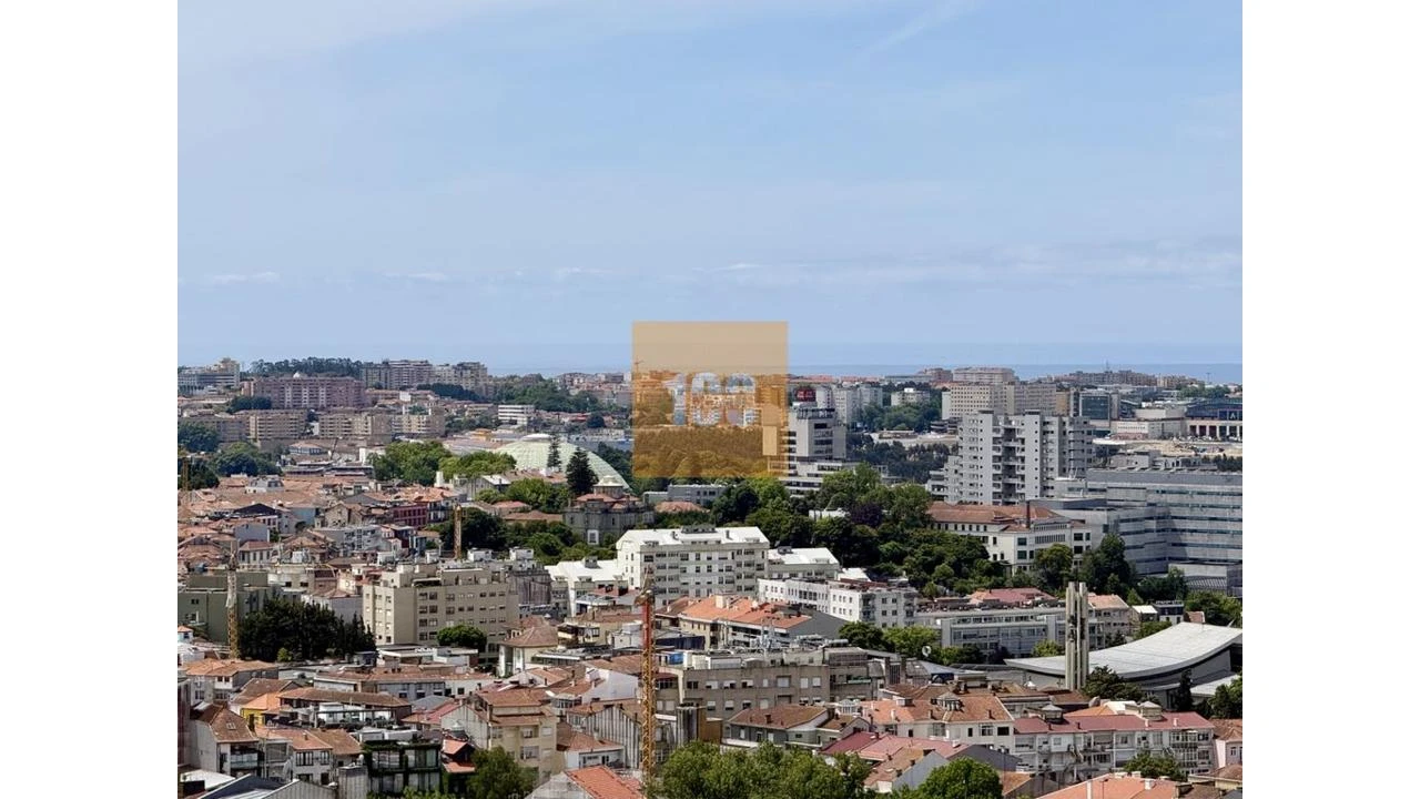 Apartamento T4 para Arrendamento em Cedofeita, Santo Ildefonso, Sé, Miragaia, São Nicolau e Vitória Foto 6