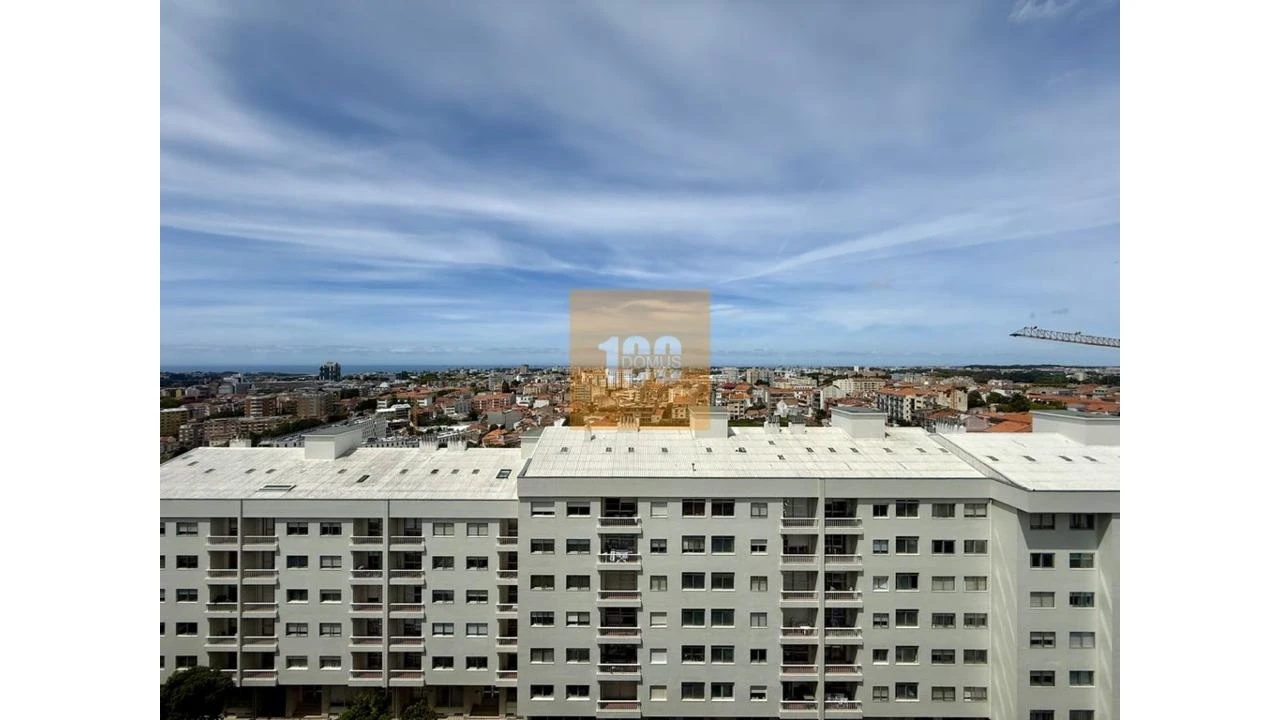 Apartamento T4 para Arrendamento em Cedofeita, Santo Ildefonso, Sé, Miragaia, São Nicolau e Vitória Foto 8