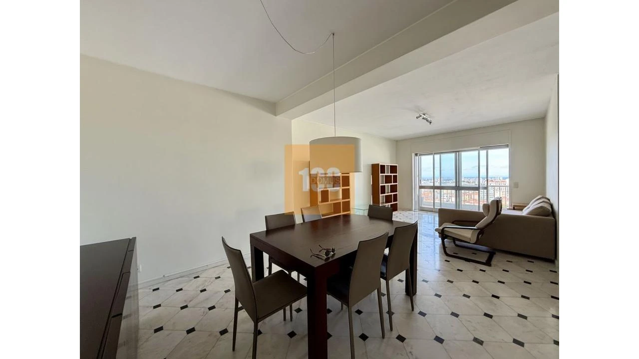 Apartamento T4 para Arrendamento em Cedofeita, Santo Ildefonso, Sé, Miragaia, São Nicolau e Vitória Foto 13