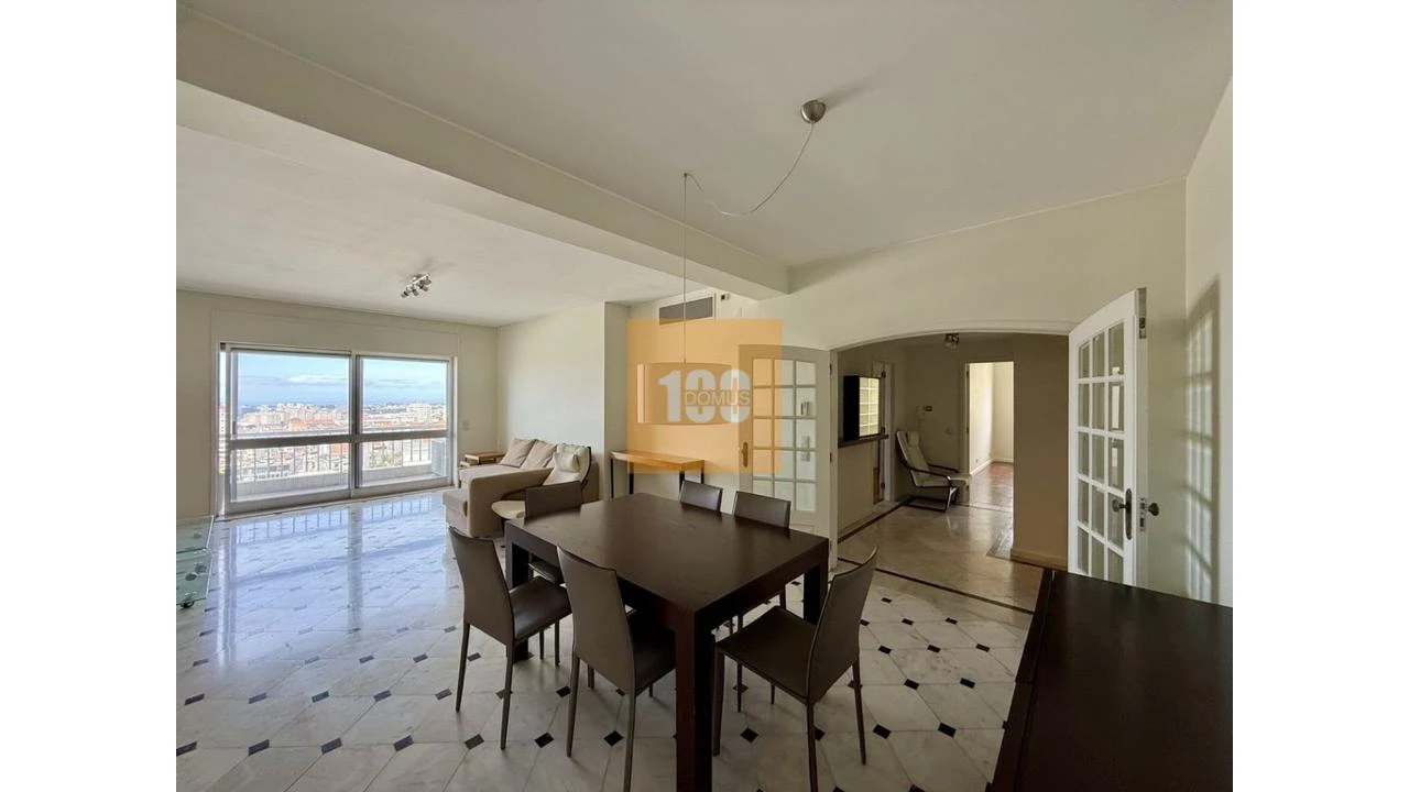 Apartamento T4 para Arrendamento em Cedofeita, Santo Ildefonso, Sé, Miragaia, São Nicolau e Vitória Foto 14