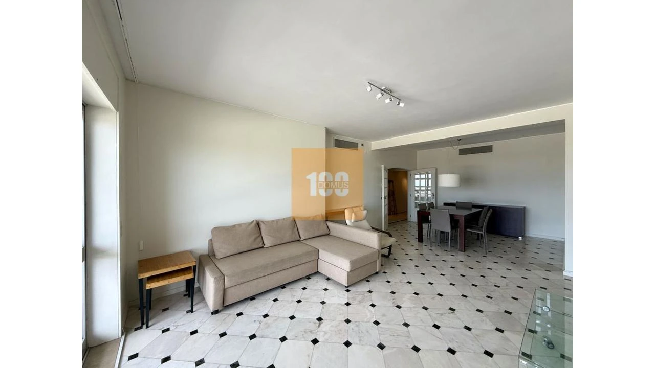 Apartamento T4 para Arrendamento em Cedofeita, Santo Ildefonso, Sé, Miragaia, São Nicolau e Vitória Foto 12
