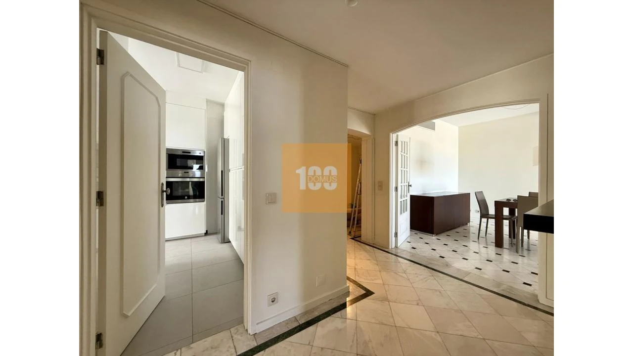 Apartamento T4 para Arrendamento em Cedofeita, Santo Ildefonso, Sé, Miragaia, São Nicolau e Vitória Foto 24