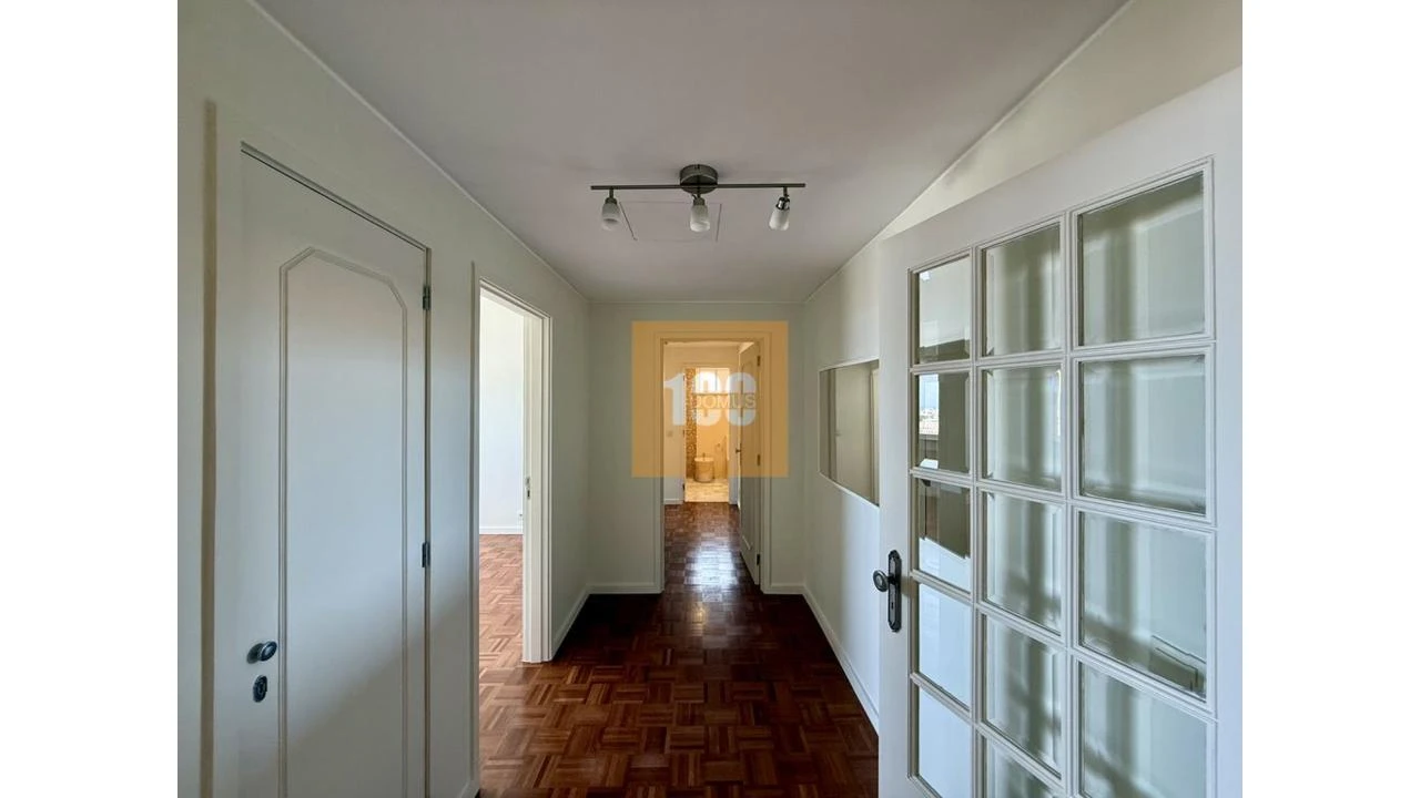 Apartamento T4 para Arrendamento em Cedofeita, Santo Ildefonso, Sé, Miragaia, São Nicolau e Vitória Foto 34