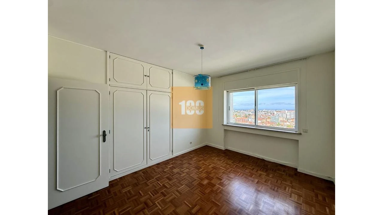 Apartamento T4 para Arrendamento em Cedofeita, Santo Ildefonso, Sé, Miragaia, São Nicolau e Vitória Foto 36
