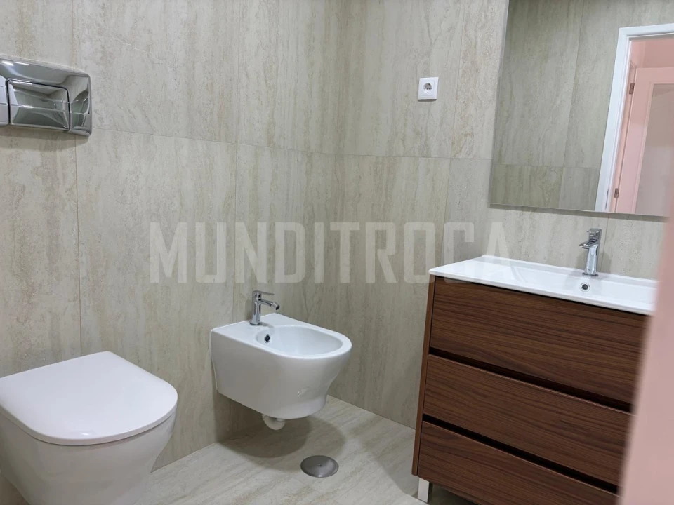 Apartamento T3 para Venda em Nogueira, Fraião e Lamaçães Foto 10