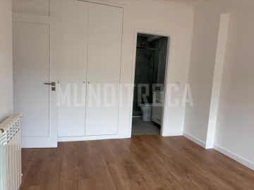 Apartamento T3 para Venda em Nogueira, Fraião e Lamaçães