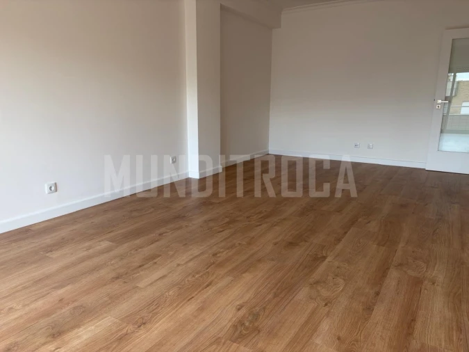 Apartamento T3 para Venda em Nogueira, Fraião e Lamaçães Foto 8