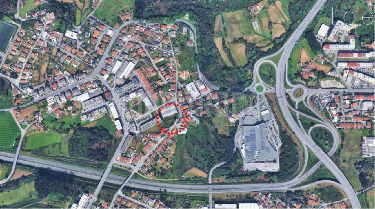 Terreno para Venda em Ferreiros e Gondizalves Foto 1