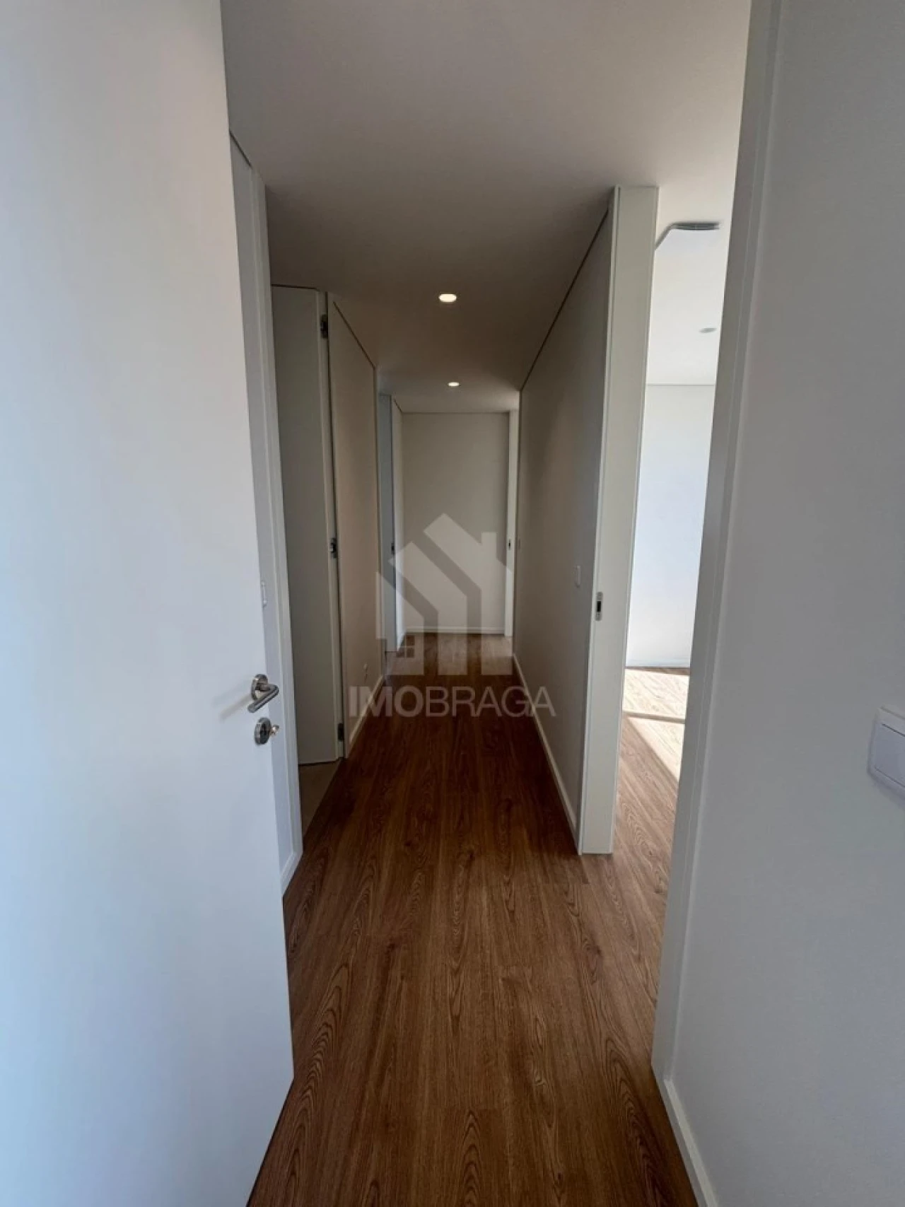Apartamento T3 para Venda em Ferreiros e Gondizalves Foto 23