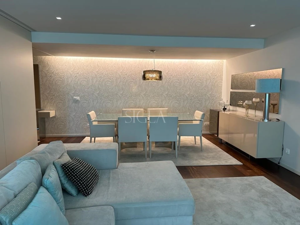 Apartamento T3 para Arrendamento em Canidelo Foto 4