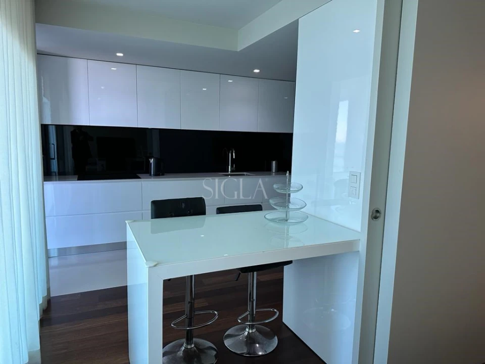 Apartamento T3 para Arrendamento em Canidelo Foto 12
