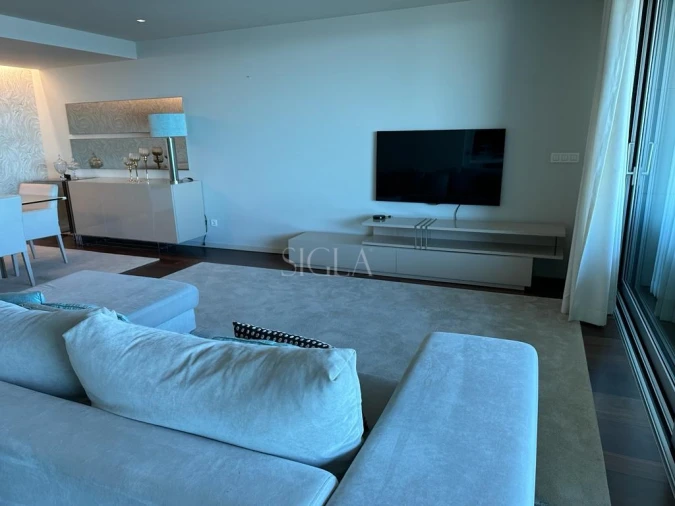 Apartamento T3 para Arrendamento em Canidelo Foto 3