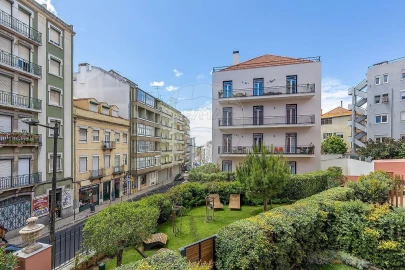 Apartamento T2 para Venda em Campolide