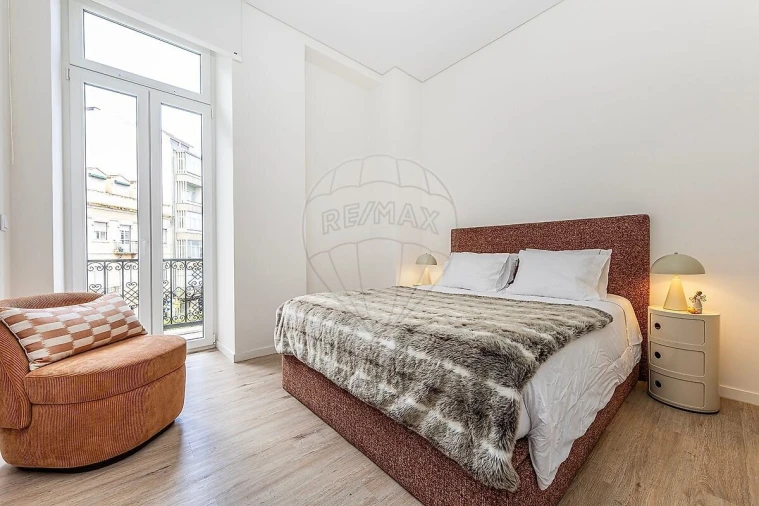 Apartamento T2 para Venda em Campolide Foto 21