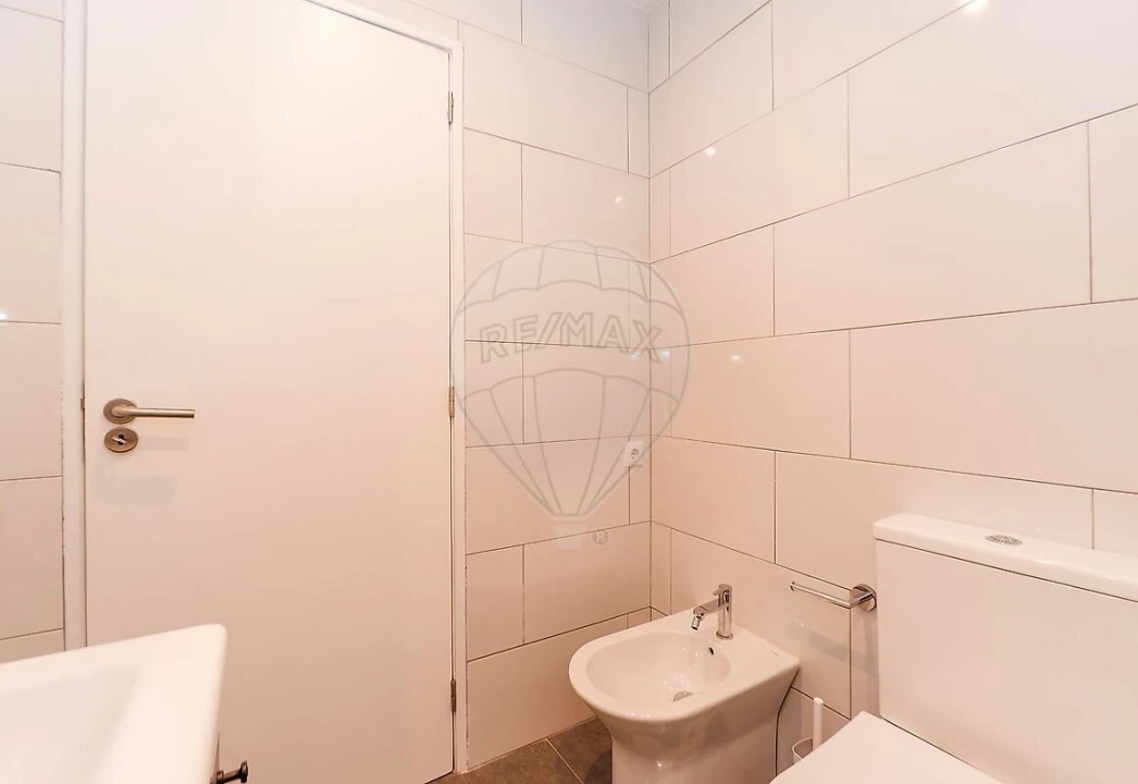 Apartamento T2 para Venda em São Domingos de Benfica Foto 19