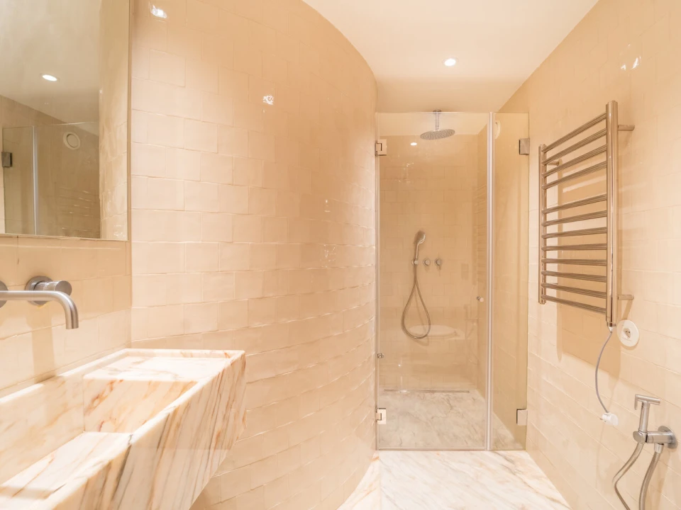 Apartamento T1 para Venda em Cedofeita, Santo Ildefonso, Sé, Miragaia, São Nicolau e Vitória Foto 7