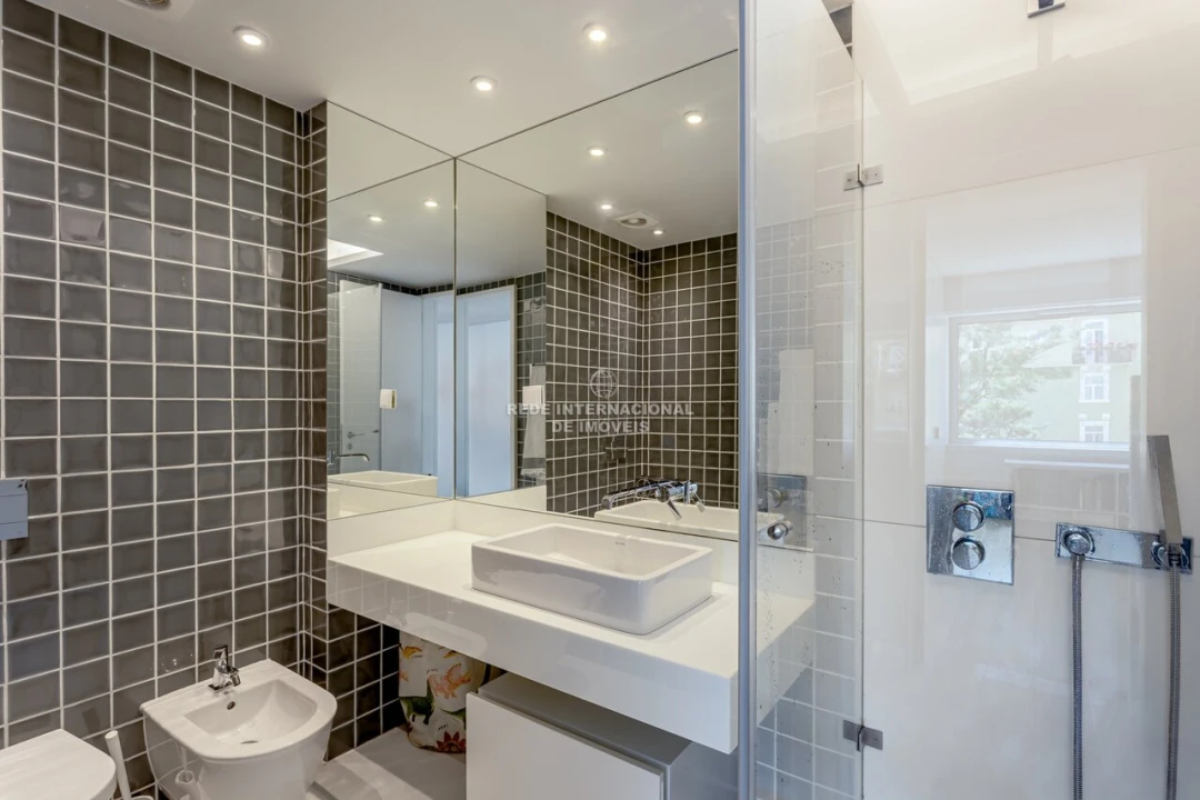 Apartamento T2 para Venda em Estrela Foto 8