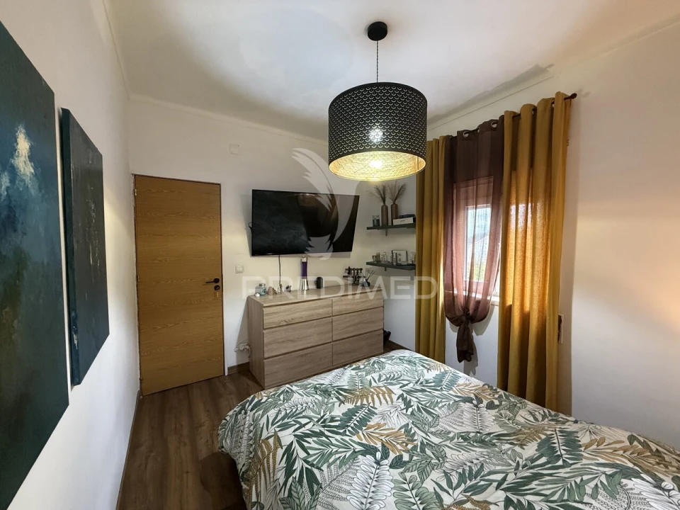 Moradia T4 para Venda em Arneiro das Milhariças Foto 27