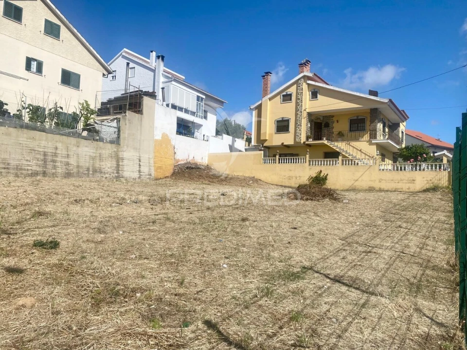 Terreno para Venda em Santa Iria de Azoia, São João da Talha e Bobadela Foto 15