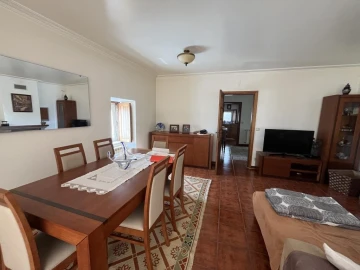 Moradia T3 para Venda em Guarda