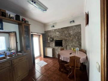 Moradia T3 para Venda em Guarda