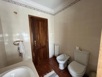 Moradia T3 para Venda em Guarda