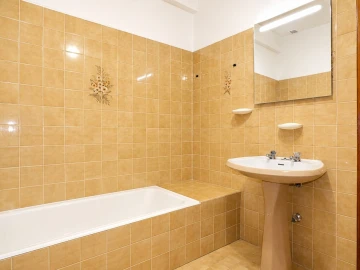 Apartamento T4 para Venda em São Bartolomeu de Messines