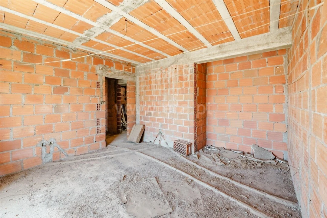 Terreno para Venda em Erada Foto 13