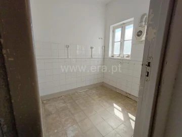Prédio para Venda em Covilhã e Canhoso