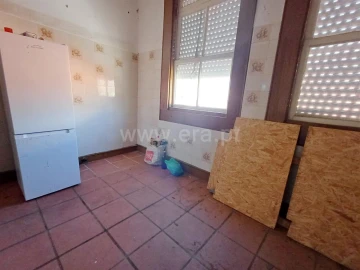 Prédio para Venda em Covilhã e Canhoso