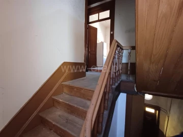 Prédio para Venda em Covilhã e Canhoso