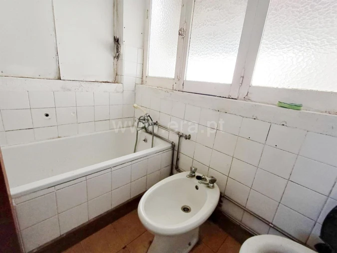 Prédio para Venda em Covilhã e Canhoso Foto 12
