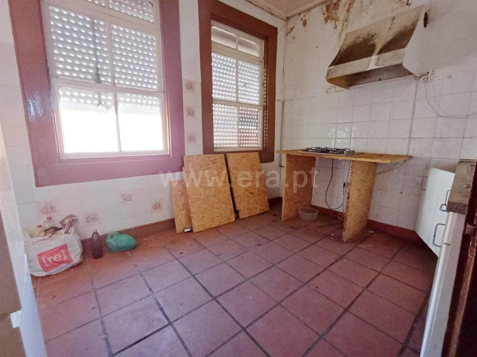 Prédio para Venda em Covilhã e Canhoso Foto 14