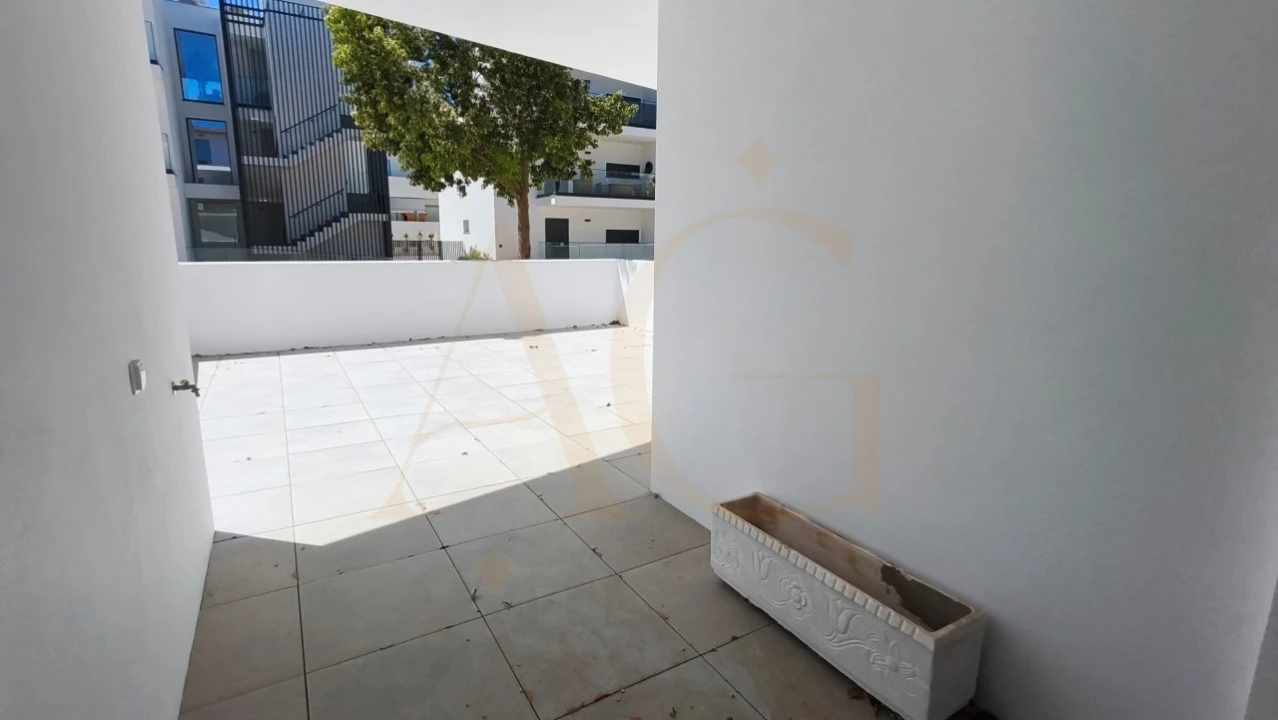 Apartamento T2 para Venda em Conceição e Cabanas de Tavira Foto 11