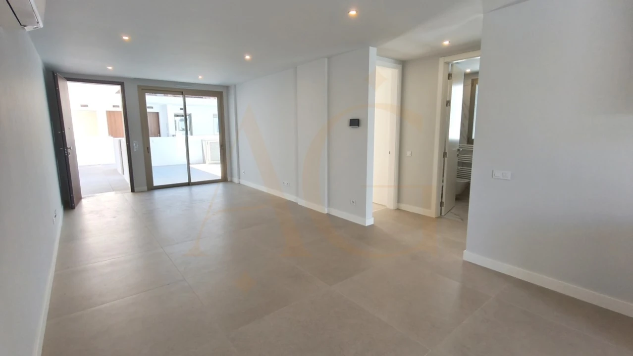 Apartamento T2 para Venda em Conceição e Cabanas de Tavira Foto 2