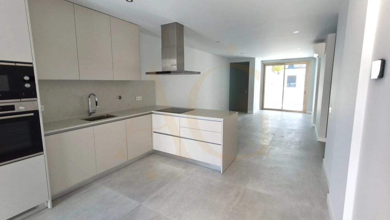 Apartamento T2 para Venda em Conceição e Cabanas de Tavira Foto 9