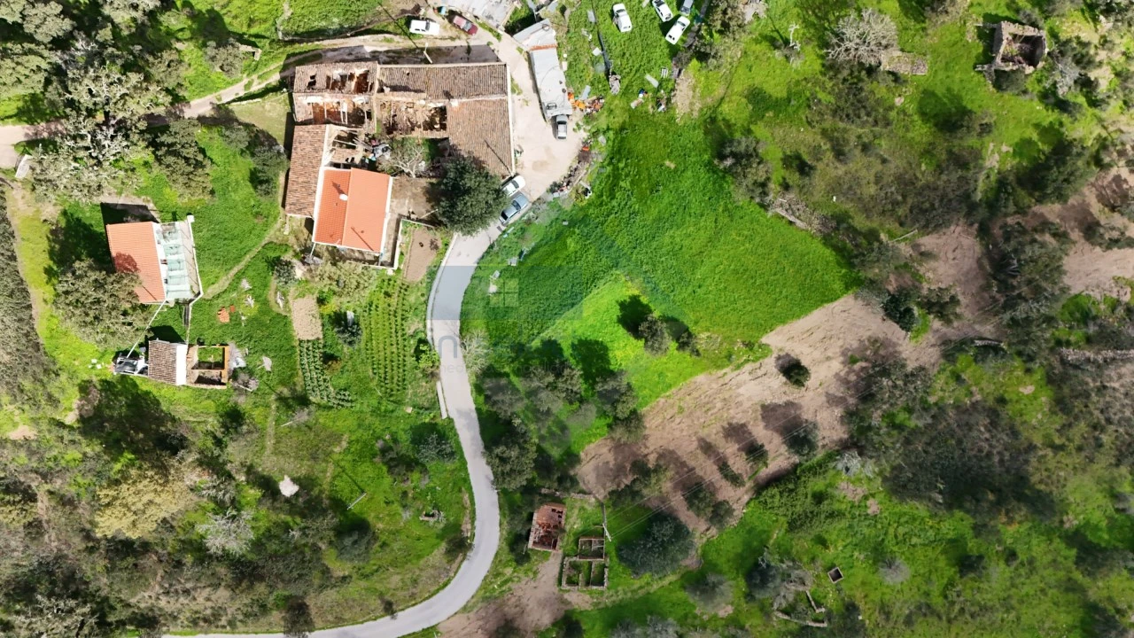 Quinta T4 para Venda em Salir Foto 3