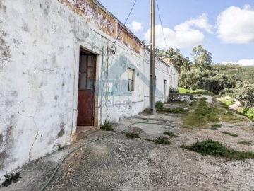 Quinta T4 para Venda em Salir